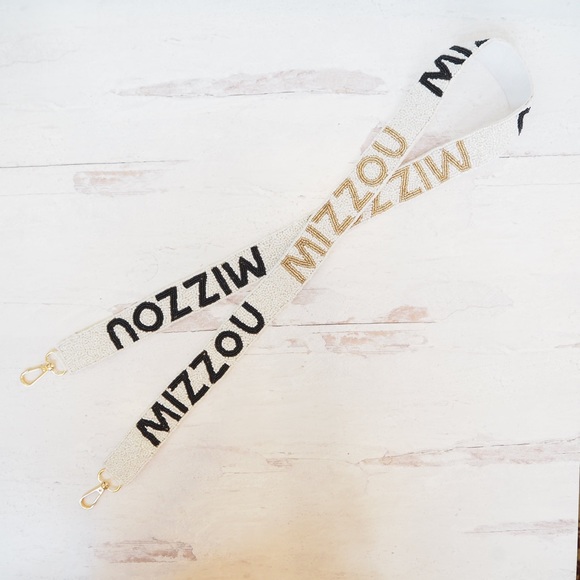 Beaded Missouri Mizzou Purse Strap Game Day Collegiate - Picture 1 of 1